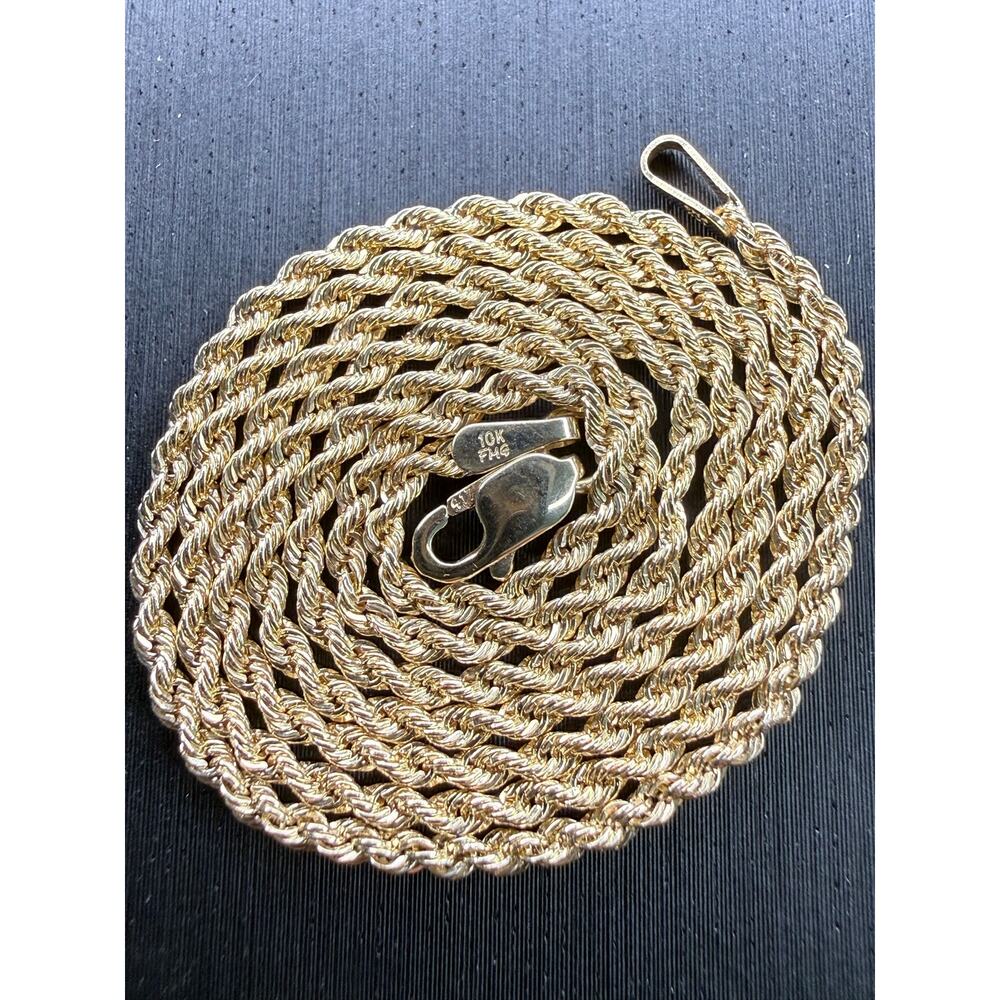 Solid 10K Italian Yellow Gold Diamond Cut Rope Chain 16 Long 1.7mm Wide - Picture 2 of 6